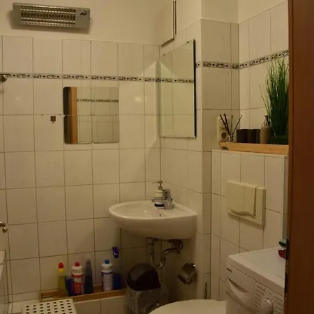 Apartment Haus Mit 3 Im Zentrum Von Rostock